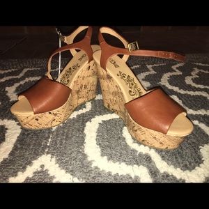 Brown wedges